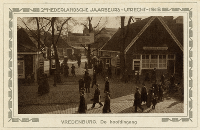 600050 Gezicht op de hoofdingang van het Jaarbeursterrein op het Vredenburg te Utrecht, tijdens de tweede Nederlandse ...